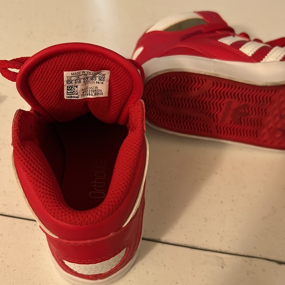 Boys Adidas - Picture 3 of 3